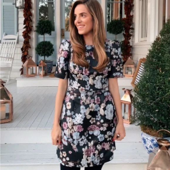 Gal Meets Glam Floral Black Presley dress - Picture 7 of 8